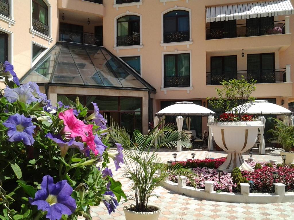 Anastasia Boutique Aparthotel Софія Екстер'єр фото