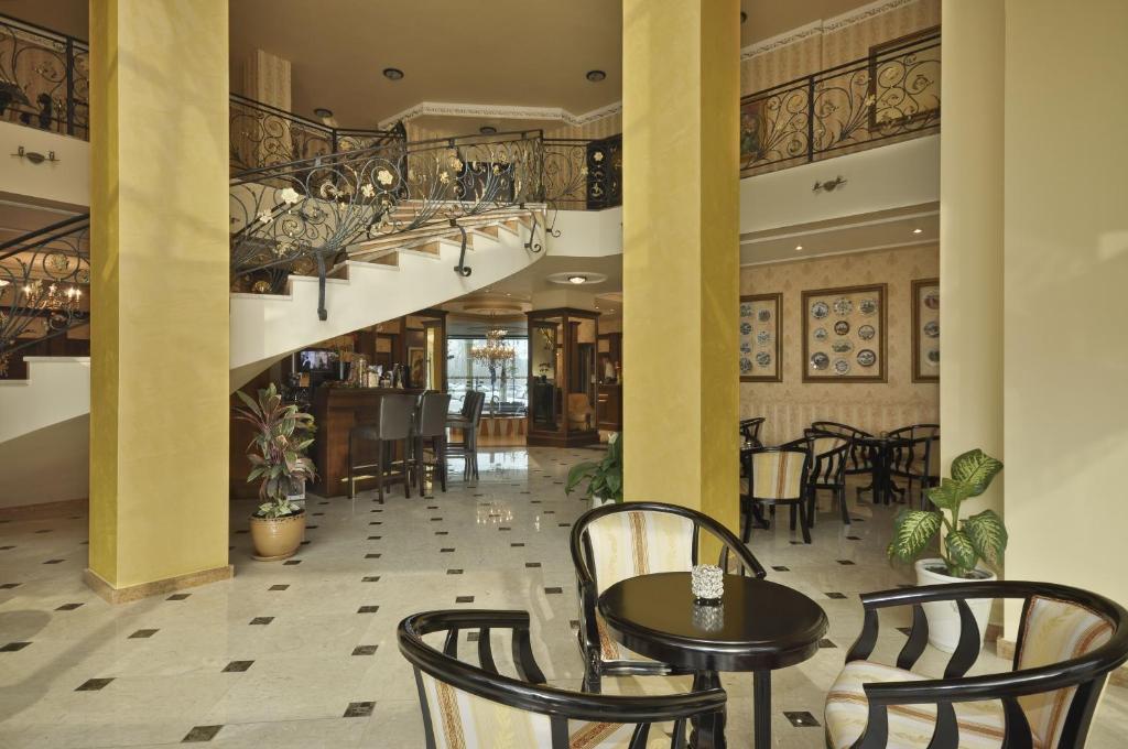 Anastasia Boutique Aparthotel Софія Екстер'єр фото