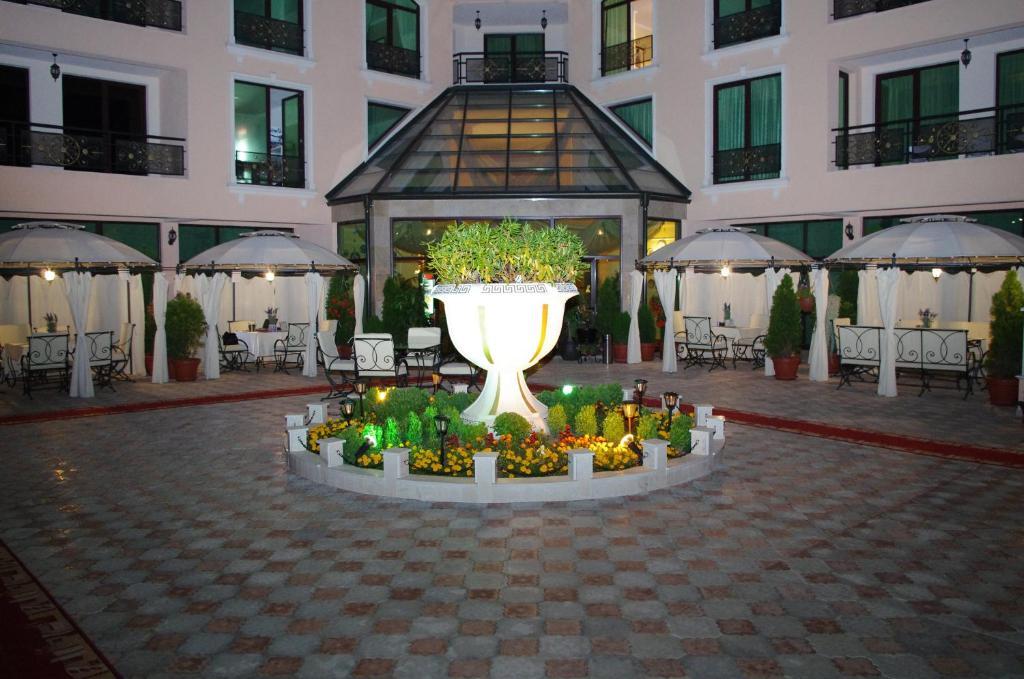 Anastasia Boutique Aparthotel Софія Екстер'єр фото